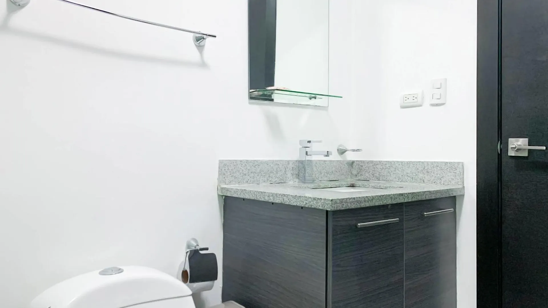 Departamento 2 Habitaciones Frente Al Moll Del Sol Guayaquil Appartement